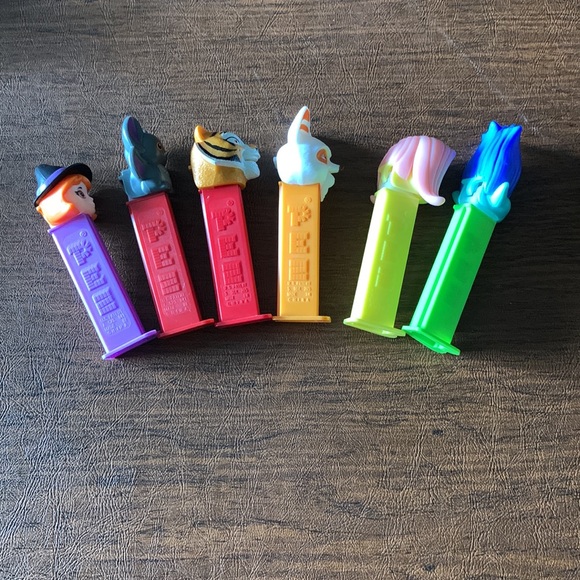 PEZ dispensers - Picture 4 of 4